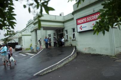  Comissão do Cremers visita as instalações do Hospital Centenário em são Leopoldo. Na foto, entrada da emergência do hospital.