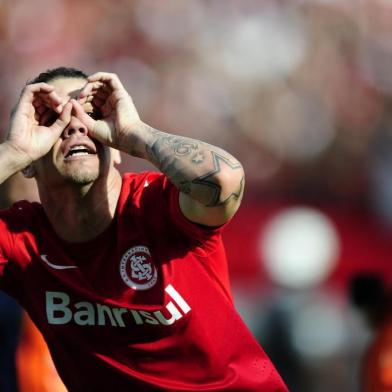  CAXIAS DO SUL, RS, BRASIL - 20-10-2013 - Jogo Gre-Nal de 398 no Estádio Centenário (FOTO: RICARDO DUARTE/AGÊNCIA RBS, ESPORTES)Indexador:                                 