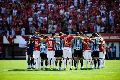  

CAXIAS DO SUL, RS, BRASIL - 20-10-2013 - Jogo Gre-Nal de 398 no Estádio Centenário (FOTO: MARCELO OLIVEIRA/AGÊNCIA RBS, ESPORTES)