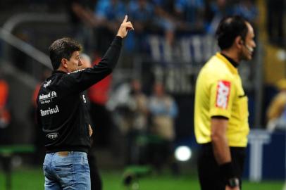  

Técnico Reanto Portaluppi
PORTO ALEGRE,RS,Brasil, 23-10-2013 - Copa do Brasil, Grêmio x Corinthians pelas quartas de final, no estádio Arena. (Foto: Fernando Gomes/AGÊNCIA RBS)