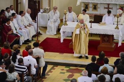 GRAVATAÍ, RS, Brasil. Festa de despedida de Dom Dadeus Grings no Seminário Menor São José.
