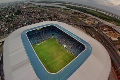  

PORTO ALEGRE, RS, BRASIL, 01-12-2013 : Vista aérea da Arena do Grêmio durante o último jogo do Grêmio pelo Campeonato Brasileiro em sua casa. (Foto: BRUNO ALENCASTRO/Agência RBS, Editoria Geral)