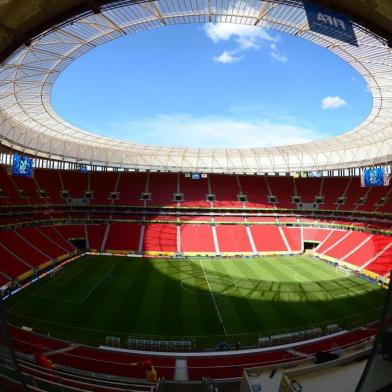  Picture of the empty National Stadium (Mane Garrincha) in Brasilia, taken on the eve of the kick off of the FIFA Confederations Cup Brazil 2013 football tournament, on June 14, 2013 . Editoria: SPOLocal: BrasíliaIndexador: CHRISTOPHE SIMONSecao: SoccerFonte: AFPFotógrafo: STF