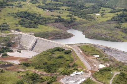  

CAXIAS DO SUL, RS, BRASIL, 13/12/2012. Vista aérea da Barragem Marrecas, em Vila Seca. (Juan Barbosa/Pioneiro)
Indexador: JUAN BARBOSA