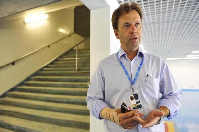  

PORTO ALEGRE, RS, BRASIL 27/02/13 - Eduardo Antonini, presidente da Grêmio Empreendimentos. Novo CT do Grêmio está com as obras encaminhadas e deve estar pronto em 40 dias. 


(Foto: LÍVIA STUMPF / DIÁRIO GAÚCHO)