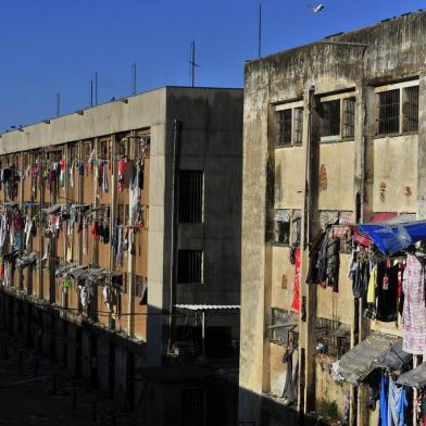  

EXCLUSIVA PARA DOMINGO
PORTO ALEGRE,RS,Brasil, 30-10-2013 - Zero Hora revisita o Presídio Central para comparar a situação da cadeia na comparação com incursão realizada cinco anos atrás.(Foto: LAURO ALVES/AGÊNCIA RBS)