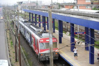  

Movimento no trensurb, em Porto Alegre, é normalizado, 14012014