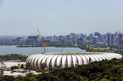  

PORTO ALEGRE, RS, BRASIL, 20-01-2014 : Obras no estádio Beira Rio, do clube Internacional, para a Copa do Mundo de Porto Alegre
Indexador: Omar Freitas