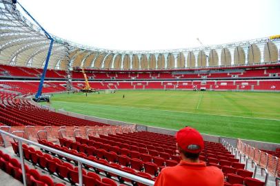  PORTO ALEGRE, RS, BRASIL, 25-01-2014 : Jogo teste no novo estádio Beira Rio entre Internacional e Cerâmica. (Foto: BRUNO ALENCASTRO/Agência RBS, Editoria Geral)