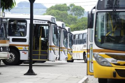  

PORTO ALEGRE,RS,BRASIL , 30-01-2014- GREVE DOS ONIBUS CARRIS ( FOTO: RONALDO BERNARDI/AGENCIA RBS / GERAL)