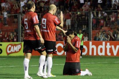 Gustavo Papa (9) fez três gols do Brasil-Pel contra o Passo Fundo