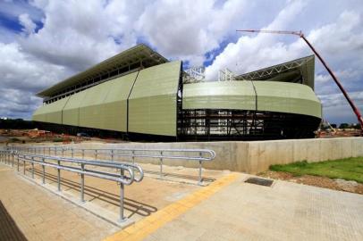 Entrega da Arena Pantanal ficará para março