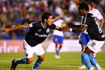 Gremio x Nacional

RS - FUTEBOL/TACA LIBERTADORES DA AMERICA 2014/ GREMIO X NACIONAL - ESPORTES - Riveros, jogador do Gremio disputa lance com jogador do Nacional do Uruguai, durante partida valida pela Taca Libertadores da America 2014, disputada na noite desta quinta-feira, no Estadio Parque Central, em Montevideu. FOTO: LUCAS UEBEL/GREMIO FBPA

Editoria: SPO
Local: Montevideu
Indexador: Lucas Uebel
Secao: futebol
Fonte: Gremio.net
Fotógrafo: Gremio x Nacional