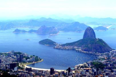  cruzeiro de transatlântico pelo litoral brasileiro com o Horizon da CVC Turismo, vista sul/sudeste no morro do corcovadoIndexador: FLAVIO NEVES                    