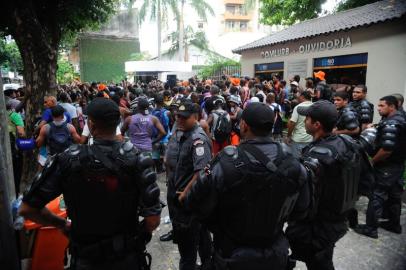 greve garis rio de janeiro