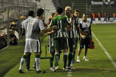  

AXIAS DO SUL, RS - 09/03/2014 - Jogo entre Juventude e Esportivo no Estádio Alfredo Jaconi. Partida válida pela 13º rodada do Campeonato Gaúcho 2014. (GABRIEL LAIN / ESPECIAL)

