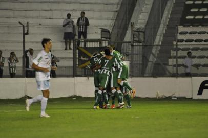  

CAXIAS DO SUL, RS, BRASIL - 12/03/2014 - Juventude x Lajeadense, no Alfredo Jaconi, válido pela penúltima rodada da primeira fase do Gauchão