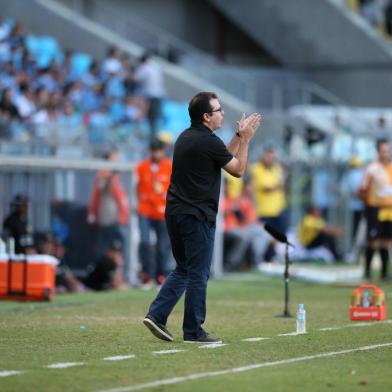  

PORTO ALEGRE, RS, BRASIL - 23-03-2014 - Grêmio e Juventude pelas quartas de final, jogo na Arena do Grêmio. Treinador Enderson Moreira (FOTO: RICARDO DUARTE/AGÊNCIA RBS, ESPORTE)