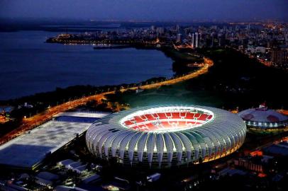  

PORTO ALEGRE, RS, BRASIL, 25-03-2014- Foto para o livro de porto Alegre, edição especial da copa do mundo 2014- Vista aérea do novo estádio Beira-rio. FOTO ADRIANA FRANCIOSI