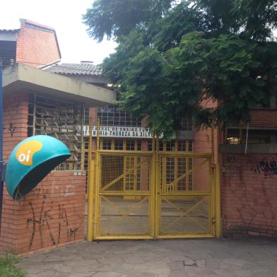 Escola Estadual Maria Thereza da Silveira - IPE - IPÊ - TCE - rdgol