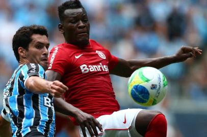  

PORTO ALEGRE, RS, BRASIL, 30-03-2014:Campeonato Gaúcho - primeiro jogo da final (Gre-Nal 400), Grêmio x Inter na Arena.(Foto:Bruno Alencastro/Agência RBS)