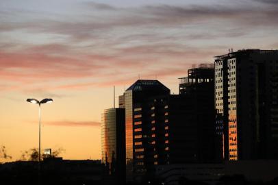  

Amanhecer do dia 05/04/2014
Indexador: Guilherme Santos