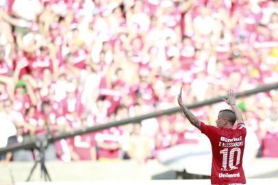  

PORTO ALEGRE, RS, BRASIL ¿ 06-04-2014 ¿ Inter e Peñarol. Jogo reinaugural  do Beira-Rio. (FOTO: DIEGO VARA/AGÊNCIA RBS/ESPORTE)