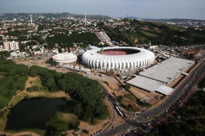  

PORTO ALEGRE, RS, BRASIL - 06-04-2014 - Fotos aéreas do Estádio Beira-Rio. Jogo de reinauguração entre Inter e Peñarol (FOTO: JEFFERSON BOTEGA/AGÊNCIA RBS, ESPORTE)