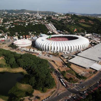  

PORTO ALEGRE, RS, BRASIL - 06-04-2014 - Fotos aéreas do Estádio Beira-Rio. Jogo de reinauguração entre Inter e Peñarol (FOTO: JEFFERSON BOTEGA/AGÊNCIA RBS, ESPORTE)