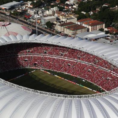  

PORTO ALEGRE, RS, BRASIL - 06-04-2014 - Fotos aéreas do Estádio Beira-Rio. Jogo de reinauguração entre Inter e Peñarol (FOTO: JEFFERSON BOTEGA/AGÊNCIA RBS, ESPORTE)