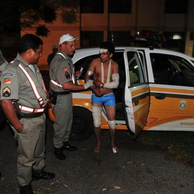 O Batalhão Rodoviário da Brigada Militar prendeu Jair Cezar de Souza Borba, 29 anos, por voltas das 21h de 09/04/2014, em Cruz Alta. Ele matou com pelo menos quatro facadas a ex enteada, Gabriela Marques Ruckert, de um ano e nove meses. Borba tentou se matar, atirando-se em frente a um caminhão. 