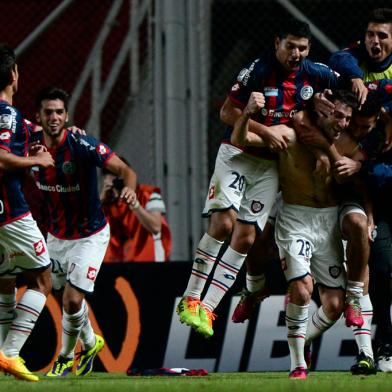 san lorenzo - adversário grêmio - libertadores