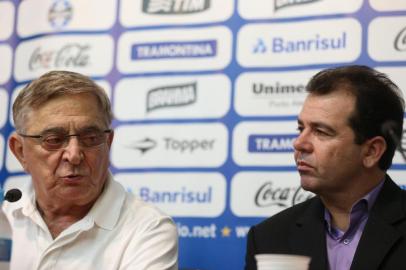  

PORTO ALEGRE, BRASIL, 16-12-2013 - O presidente Fábio Koff apresenta Enderson Moreira como novo técnico do Grêmio, no estádio Olímpico.(FOTO: RICARDO DUARTE/ AGÊNCIA RBS)
Indexador: R.DUARTE