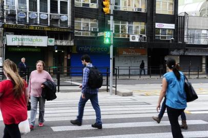 Começaram os testes nas sinaleiras da região central de Porto Alegre