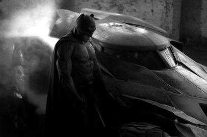 pense carros - Conheça o novo Batmóvel 2016 - Batman vs Superman - Zack Snyder - 14/05/2014