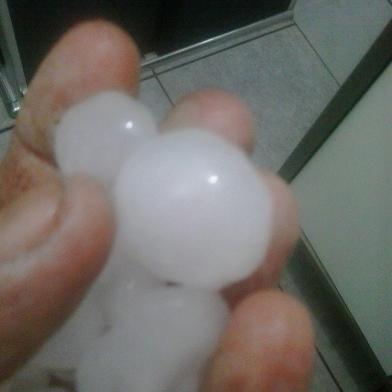 Granizo em Cachoeirinha em 15/05/2014