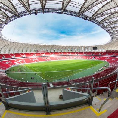  PORTO ALEGRE, RS, BRASIL, 120/05/2014: Última visita ao Estádio Beira-Rio antes da chegada da  FIFA.   (Foto: Omar Freitas / Zero Hora)Indexador: Omar Freitas