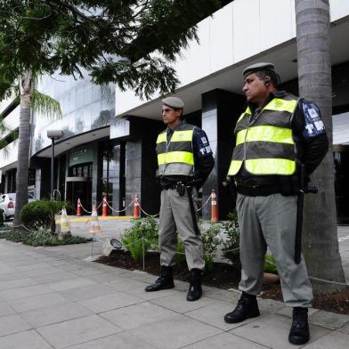  

Porto Alegre, RS, BRASIL- Aumento de policiamento com policiais militares na ruas de Porto Alegre, para jogos da copa.