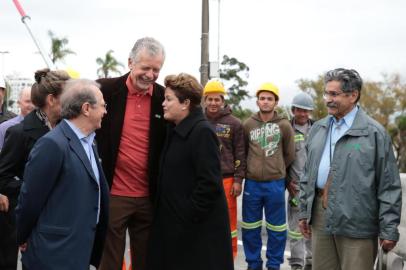  

PORTO ALEGRE , RS , BRASIL , 07-06-2014 - Dilma inaugura o viaduto Pinheiro Borda, na Capital.(FOTO : RICARDO DUARTE / AGENCIA / NOTICIA )