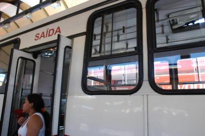 *** Ar-Condicionado - A. Graiz ***
ônibus sem ar-condicionado em Porto Alegre