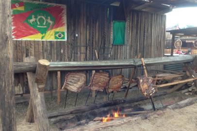 rdgol - acampamento Farroupilha - Copa do Mundo