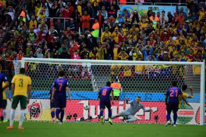  

PORTO ALEGRE, RS, BRASIL, 18-06-2014 : Jogo entre as seleções de Austrália e Holanda, segunda partida da Copa do Mundo em Porto Alegre, no estádio Beira Rio. Jogador 9 da Holanda Robin VAN PERSIE (Foto: FERNANDO GOMES/Agência RBS, Editoria Esporte)