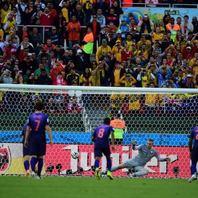  

PORTO ALEGRE, RS, BRASIL, 18-06-2014 : Jogo entre as seleções de Austrália e Holanda, segunda partida da Copa do Mundo em Porto Alegre, no estádio Beira Rio. Jogador 9 da Holanda Robin VAN PERSIE (Foto: FERNANDO GOMES/Agência RBS, Editoria Esporte)