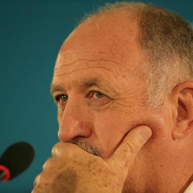  

BRASILIA, DF, BRASIL, 22-06-2014: O técnico Felipe Scolari, o Felipão, participa da coletiva da seleção brasileira no estádio Mané Garrincha para a partida contra Camarões pelo Grupo A na primeira fase da Copa do Mundo. (Foto: Jefferson Botega/Agência RBS, ESPORTES)
Indexador: Jefferson Botega