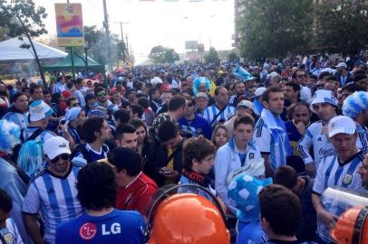 rdgol, beira-rio, argentinos, rua tomada