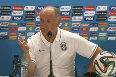 Técnico Felipão, da Seleção Brasilleira, na entrevista coletiva.