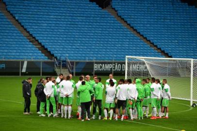  

PORTO ALEGRE, RS, BRASIL - 29-06-2014 - Treino da Argélia na Arena do Grêmio (FOTO: FERNANDO GOMES/AGÊNCIAS RBS)