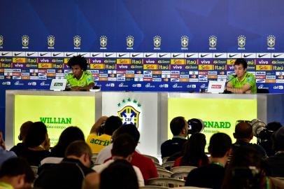 coletiva willian e bernard - rdgol - 06/07/2014