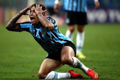  

PORTO ALEGRE , RS , BRASIL , 16- 07- 2014 - Campeonato Brasileiro, 10ª Rodada - Grêmio x Goiás na Arena do Grêmio.(FOTO:FÉLIX ZUCCO/ AGENCIA RBS )
Jogador Dudu 
Indexador: Felix Zucco