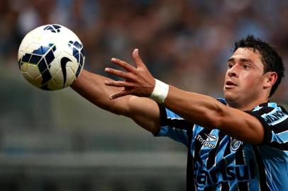  

PORTO ALEGRE , RS , BRASIL , 16- 07- 2014 - Campeonato Brasileiro, 10ª Rodada - Grêmio x Goiás na Arena do Grêmio.(FOTO:FÉLIX ZUCCO/ AGENCIA RBS )
Jogador Giuliano 